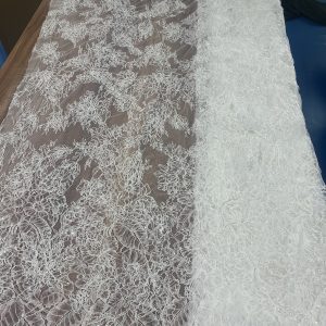 Bridal Chantilly Lace for Wedding Dress